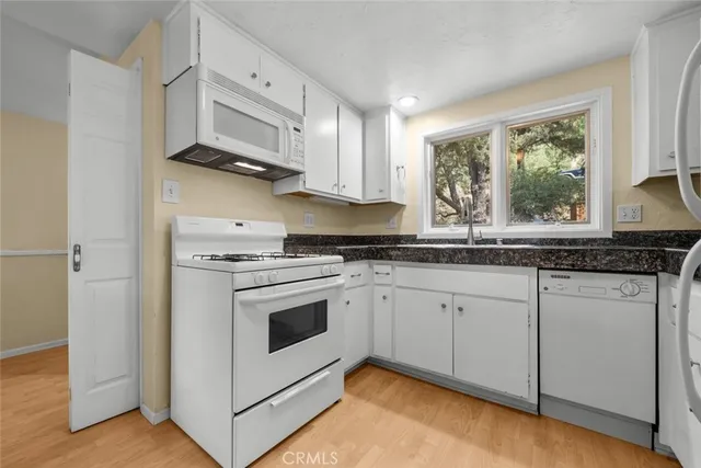 $2,000 | 2304 Woodland Drive, Pine Mountain Club, CA 93222