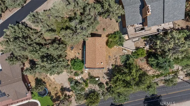 $2,000 | 2304 Woodland Drive, Pine Mountain Club, CA 93222