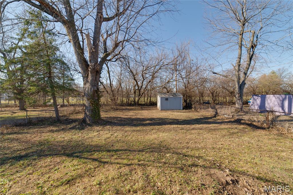 10541 Castle Drive St. Louis, MO 63136 - Photo 23 of 26