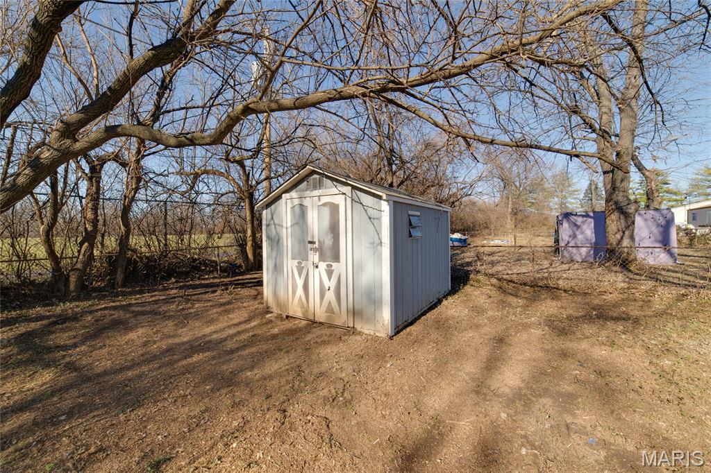 10541 Castle Drive St. Louis, MO 63136 - Photo 24 of 26