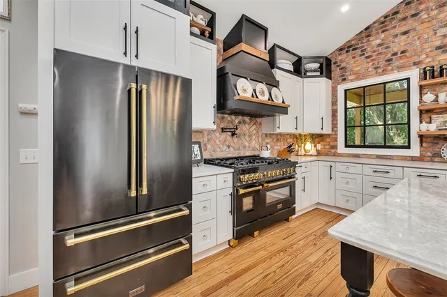 $1,395,000 | 106 Draughons Drive, St. Simons Island, GA 31522