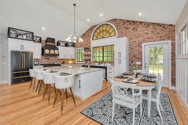 $1,395,000 | 106 Draughons Drive, St. Simons Island, GA 31522