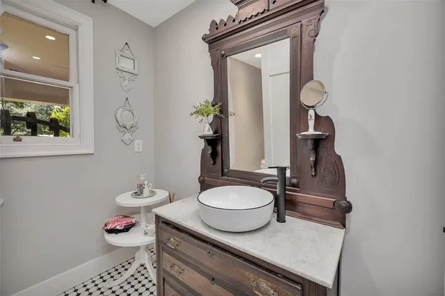 $1,395,000 | 106 Draughons Drive, St. Simons Island, GA 31522