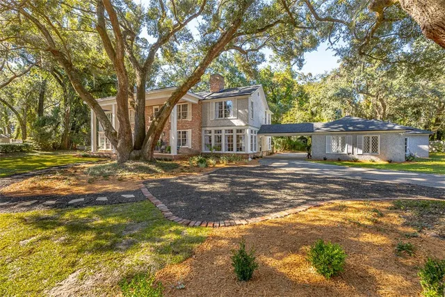 $1,395,000 | 106 Draughons Drive, St. Simons Island, GA 31522