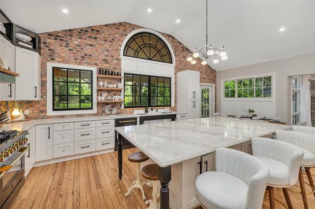 $1,395,000 | 106 Draughons Drive, St. Simons Island, GA 31522