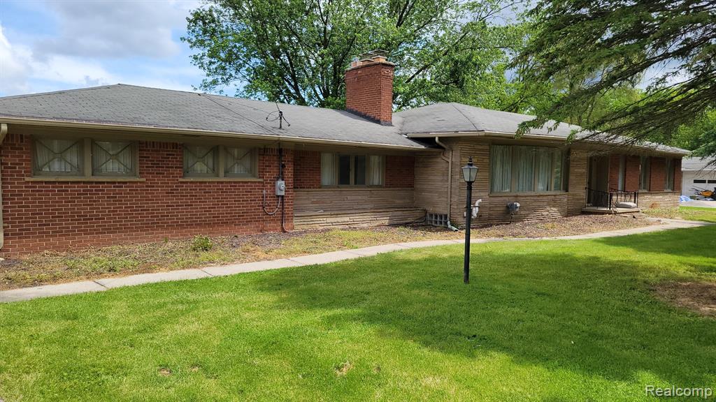 3760 West Maple Road Bloomfield Hills, MI 48301 - Photo 8 of 38 Gallery Image 8