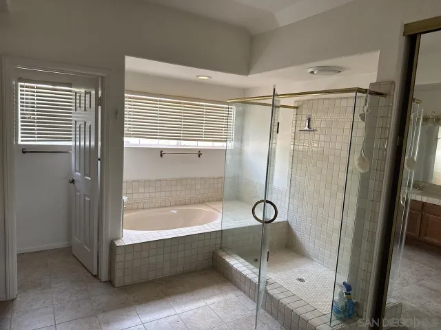 $4,395 | 12159 Caminito Corriente, San Diego, CA 92128