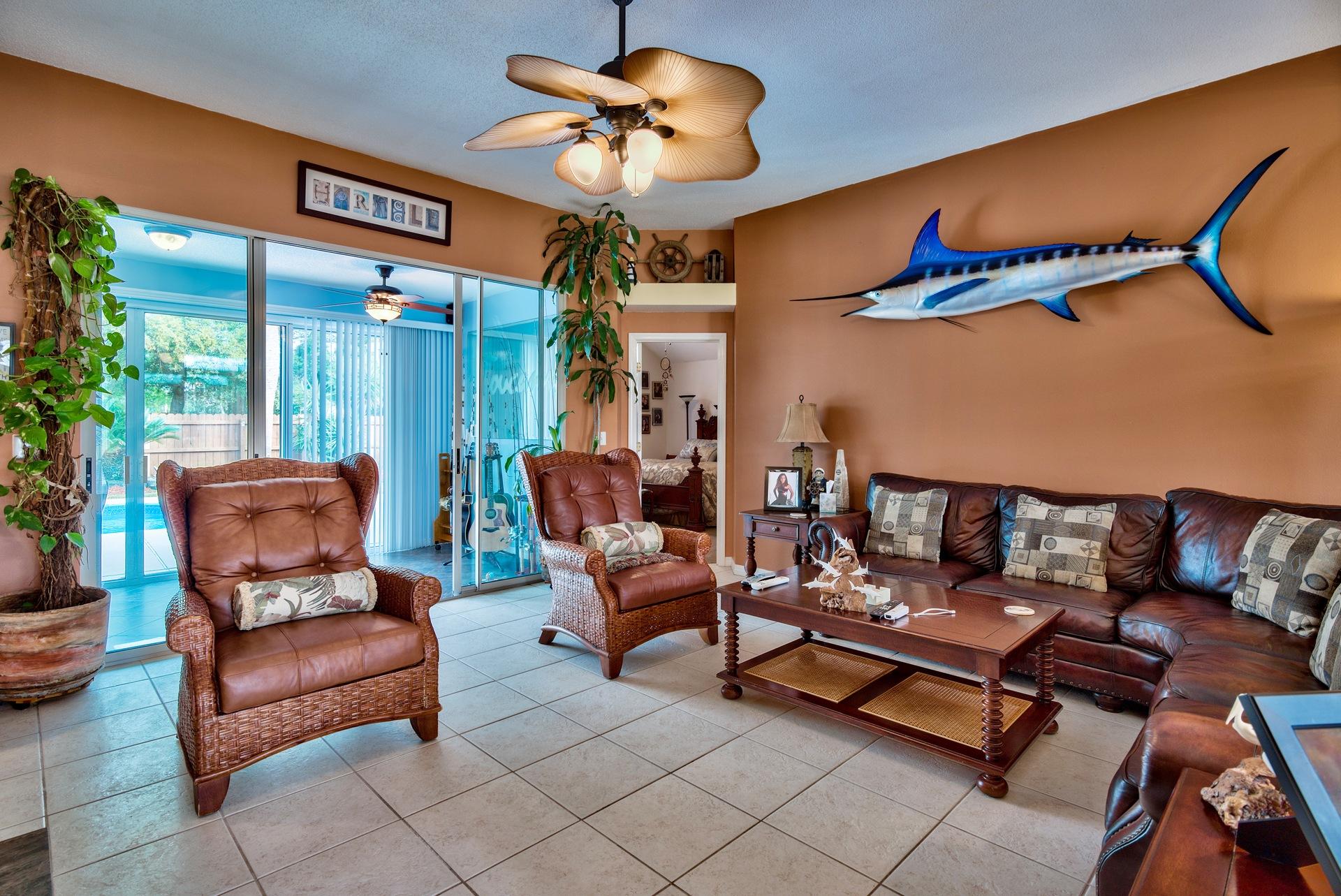 438 Ridge Wood Circle Destin, FL 32541 - Photo 3 of 29 Large Living Room