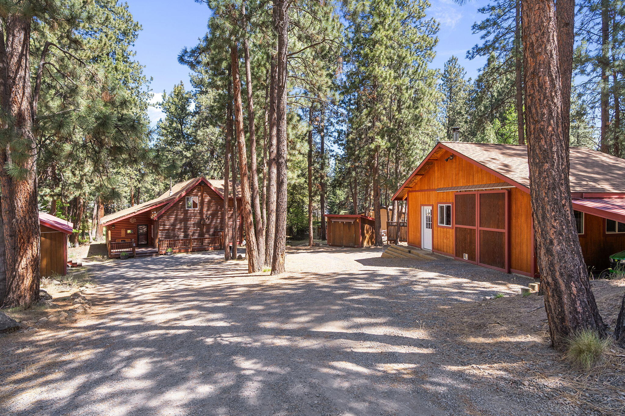 19078 Choctaw Road Bend, OR 97702 - Photo 2 of 55