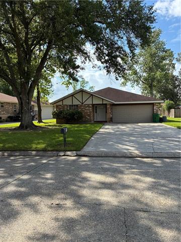 206 Devon Road Laplace, LA 70068 - Photo 2 of 12