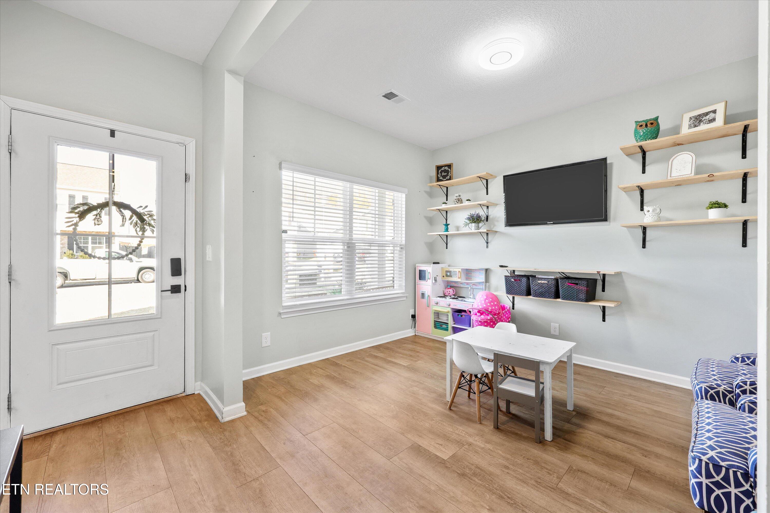 262 Ibis Loop Oak Ridge, TN 37830 - Photo 13 of 35 262 Ibis Loop