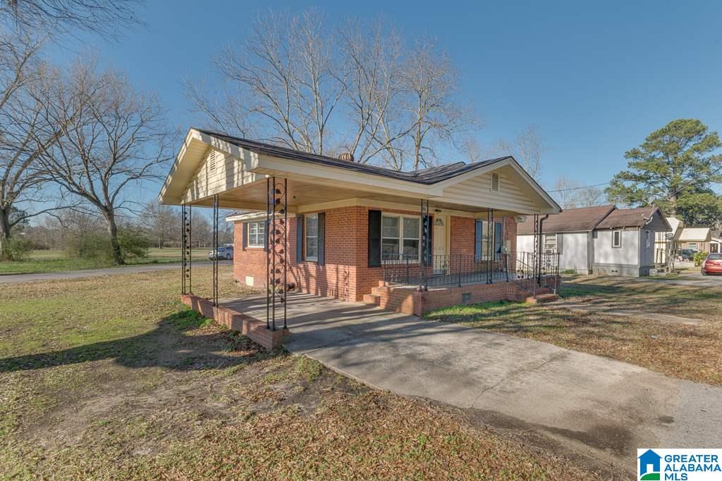 809 8th Street Clanton, AL 35045 - Photo 4 of 26