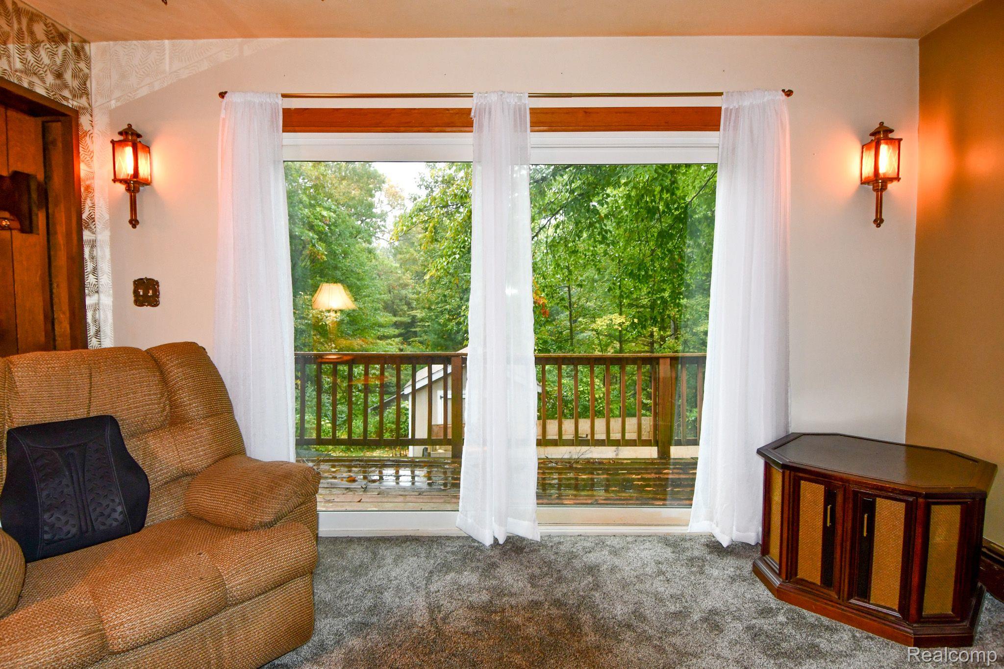 1907 Kent Road Ortonville, MI 48462 - Photo 9 of 50 Gallery Image 9