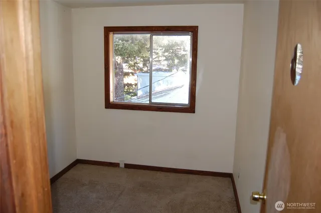 $415,000 | 117 Lake Street, Conconully, WA 98819