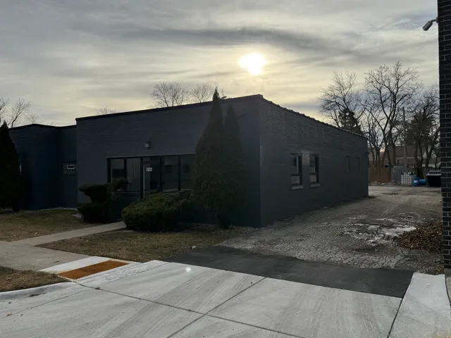 a house that has a tree in it