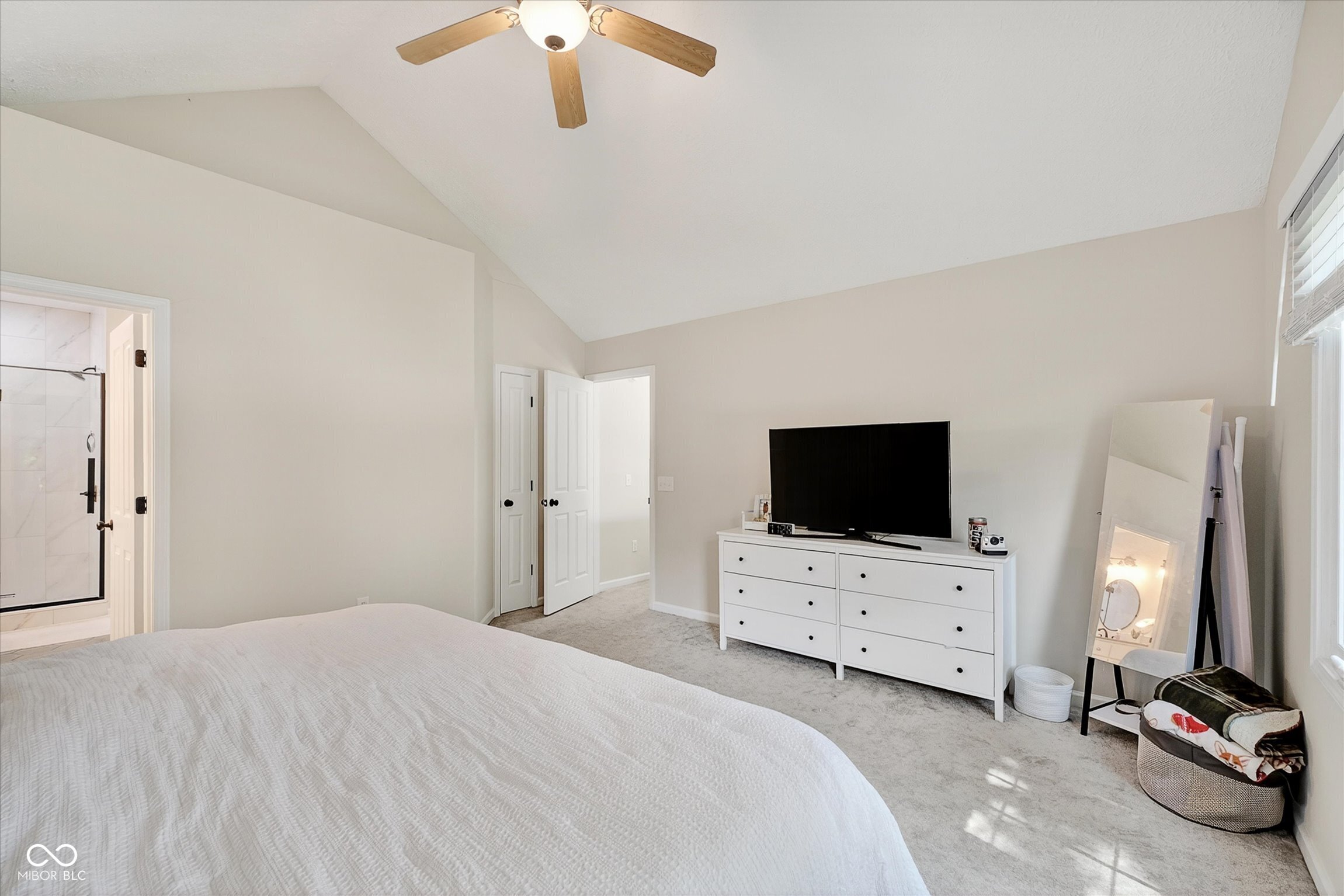 7684 Willow Ridge Fishers, IN 46038 - Photo 14 of 27