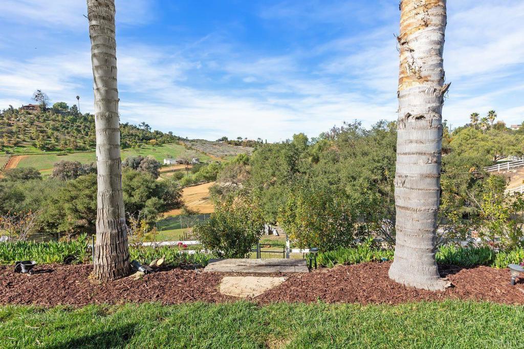 11106 Calgary Way Valley Center, CA 92082 - Photo 7 of 49