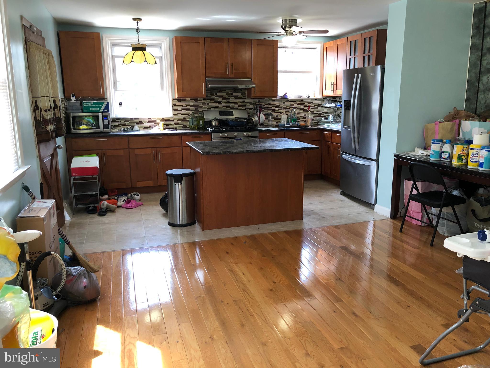 2306 Rhawn Street Philadelphia, PA 19152 - Photo 7 of 30 Gallery Image 7