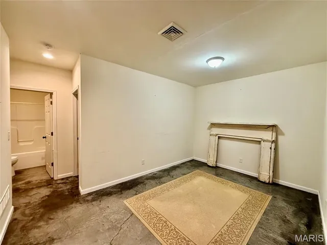 $350,000 | 86 Combs Road, Bellflower, MO 63333