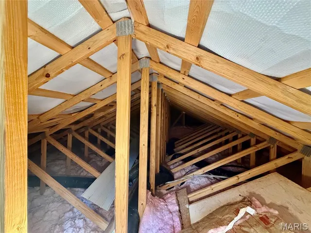 $350,000 | 86 Combs Road, Bellflower, MO 63333