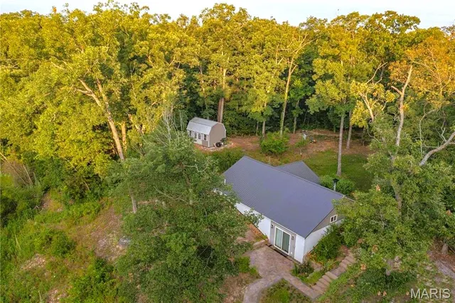 $350,000 | 86 Combs Road, Bellflower, MO 63333