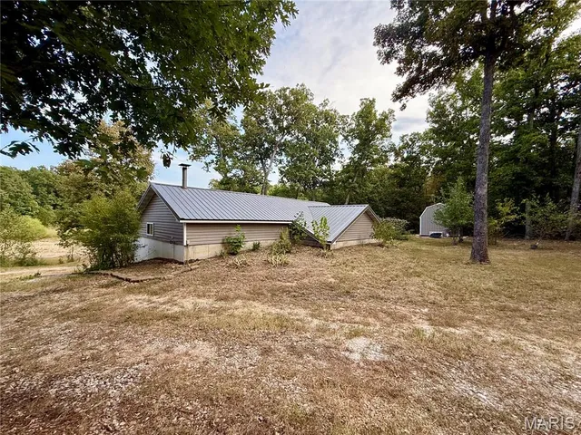 $350,000 | 86 Combs Road, Bellflower, MO 63333