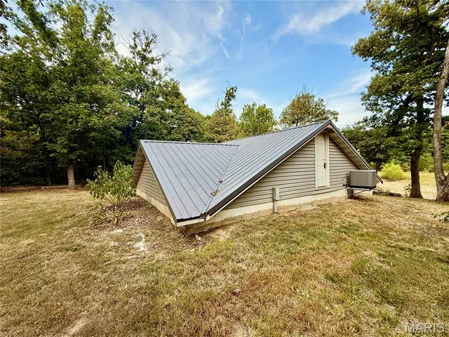 $350,000 | 86 Combs Road, Bellflower, MO 63333