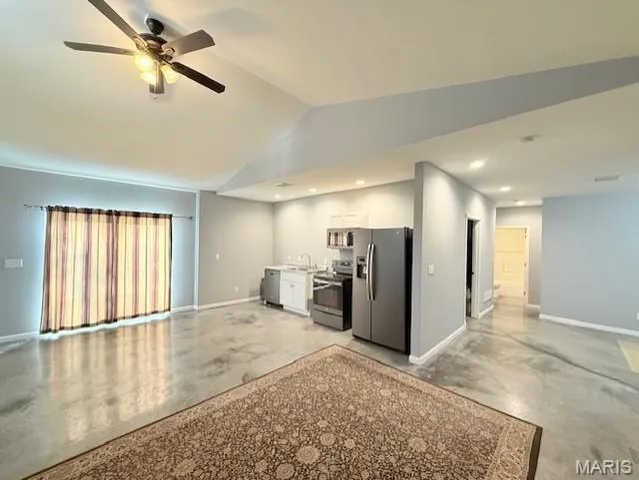 $350,000 | 86 Combs Road, Bellflower, MO 63333