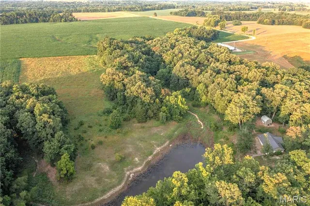 $350,000 | 86 Combs Road, Bellflower, MO 63333