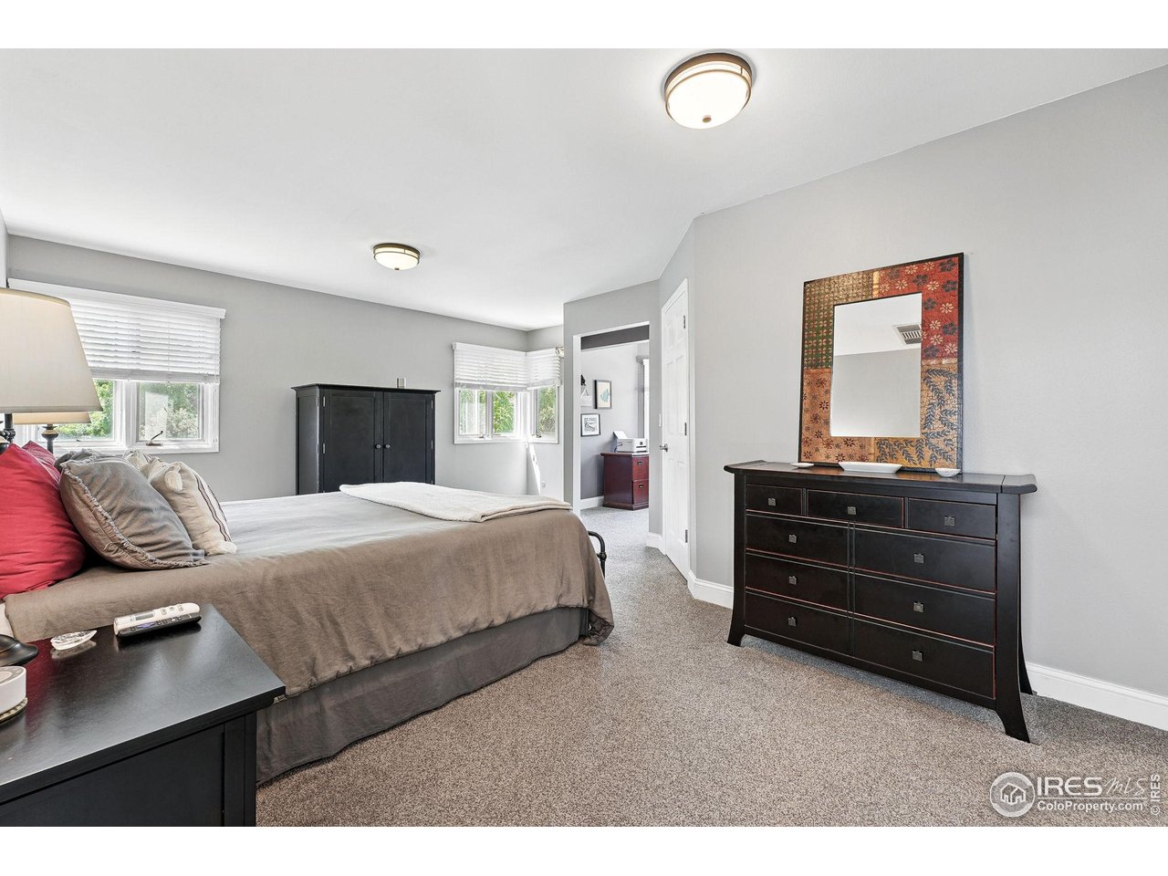 6850 Frying Pan Road Boulder, CO 80301 - Photo 16 of 40 Primary suite with private office and freshly updated bathroom with soaking tub