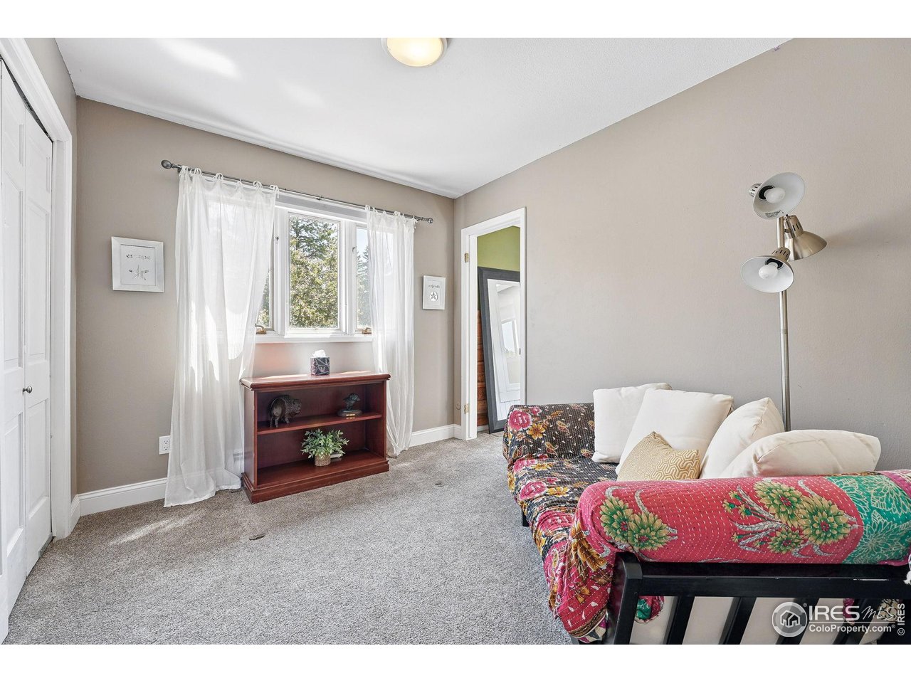 6850 Frying Pan Road Boulder, CO 80301 - Photo 20 of 40 Upper bedroom