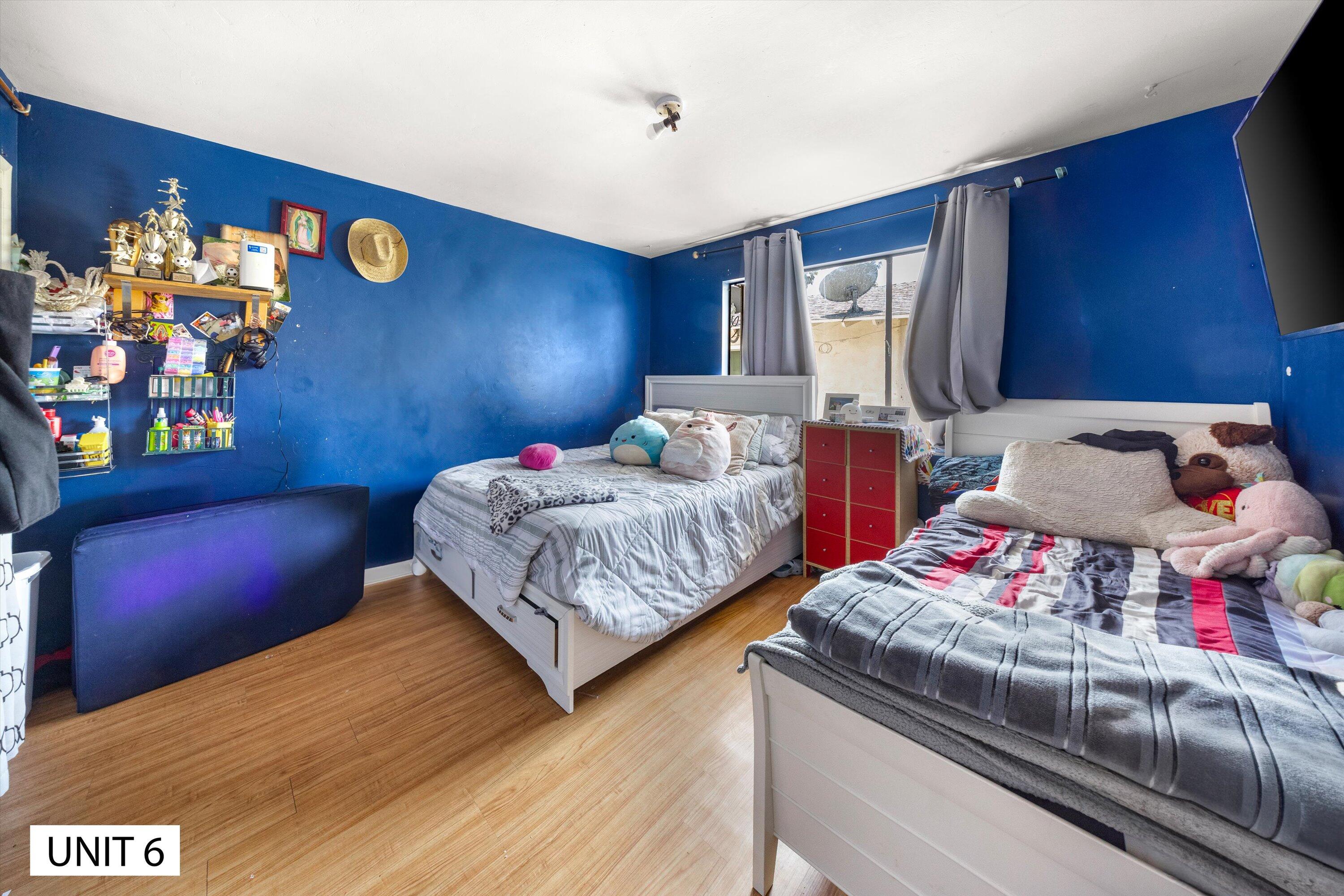 5859 Mandarin Drive Santa Barbara, CA 93117 - Photo 46 of 55 a bedroom with two beds and a lamp