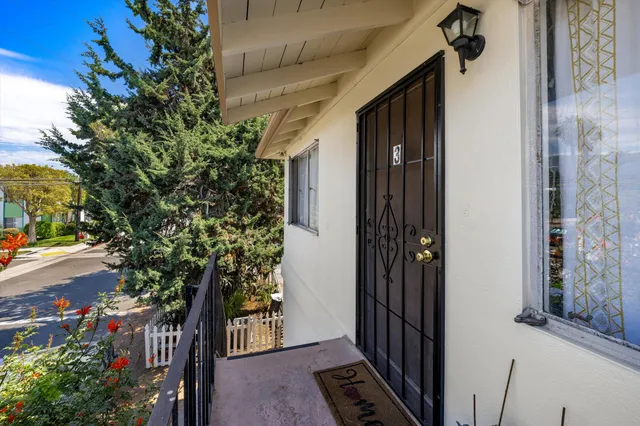 $2,995,000 | 5859 Mandarin Drive, Santa Barbara, CA 93117