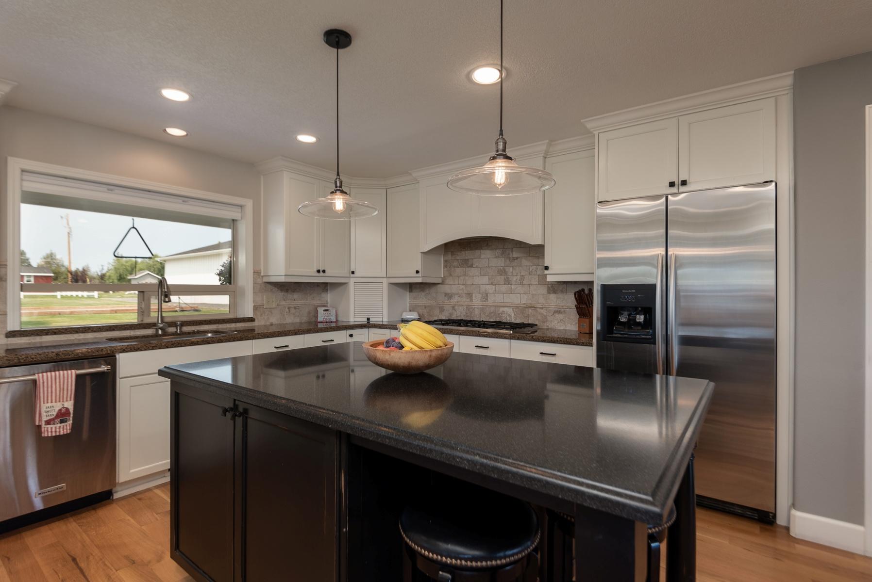 64495 Research Road Bend, OR 97703 - Photo 17 of 54 batch_17Kitchen to firdge