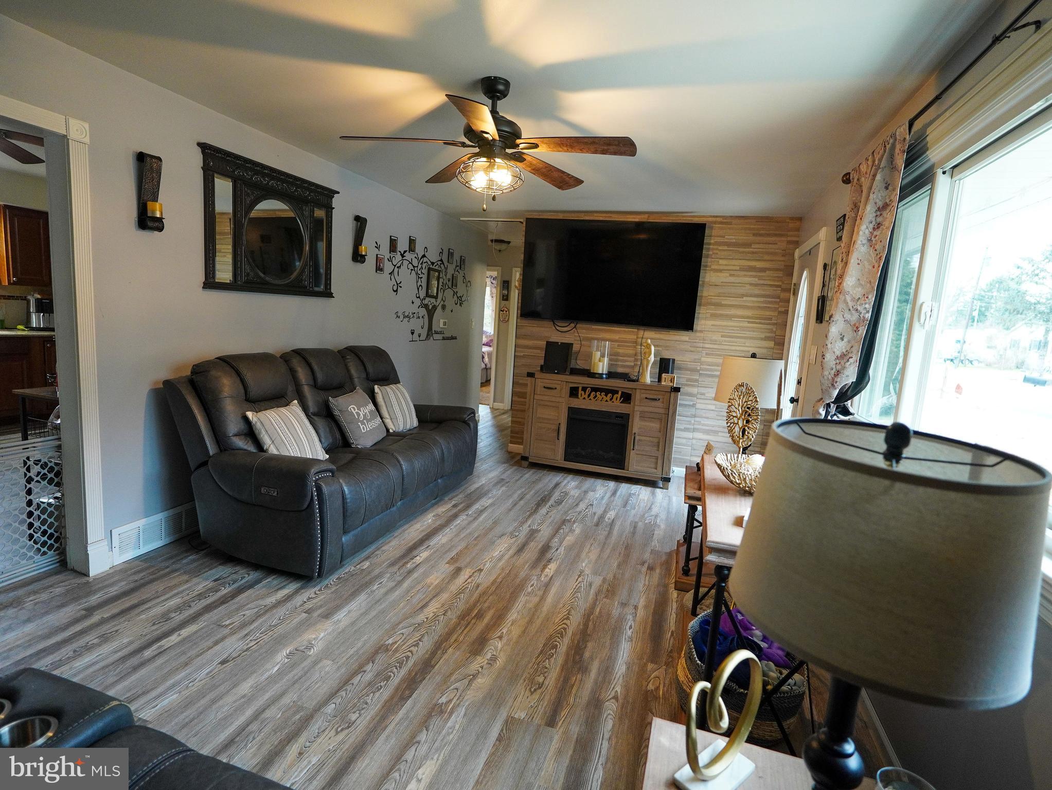 72 Oberlin Road Pennsville, NJ 08070 - Photo 11 of 25