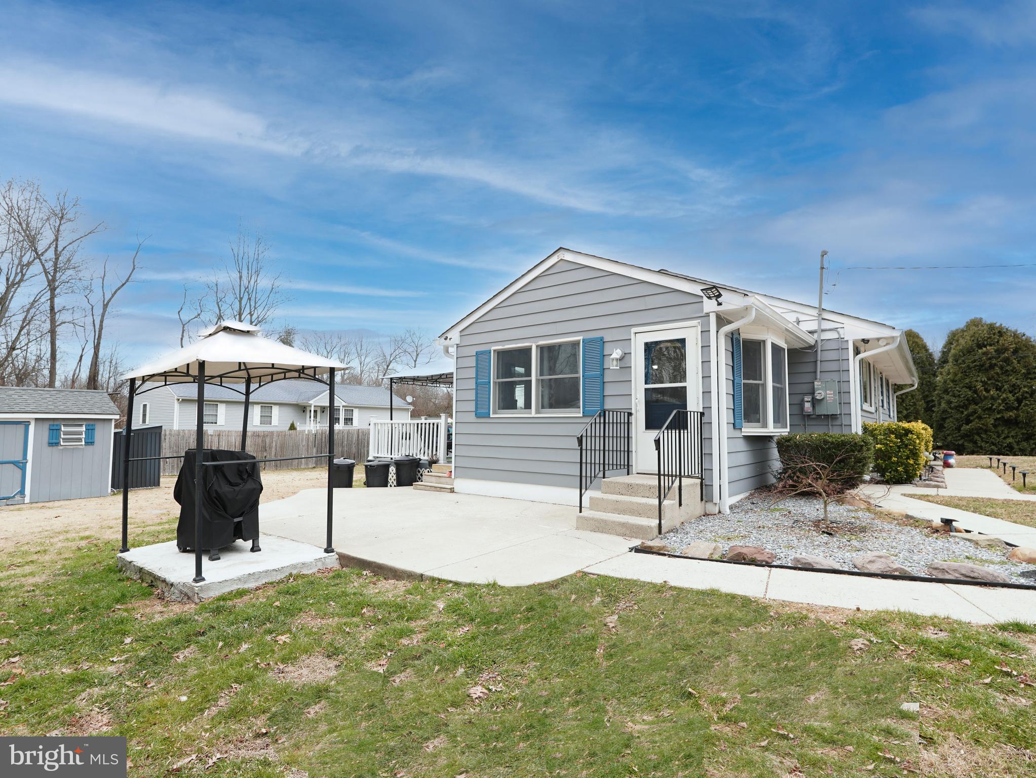 72 Oberlin Road Pennsville, NJ 08070 - Photo 3 of 25