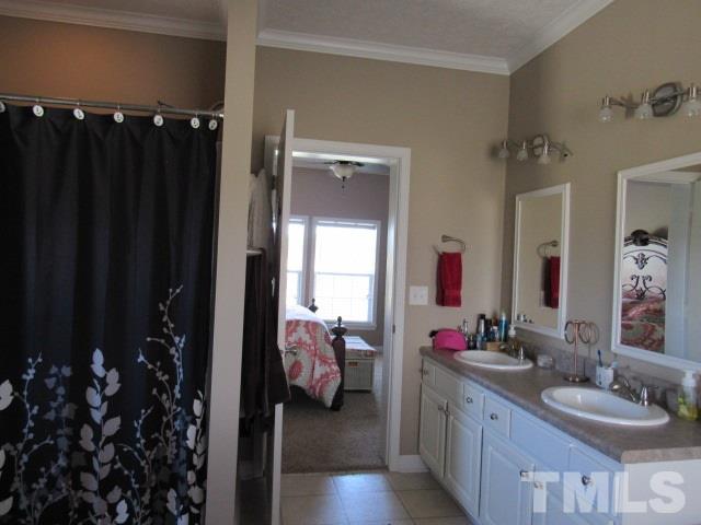 699 Bells Branch Road Newton Grove, NC 28366 - Photo 12 of 25 Gallery Image 12