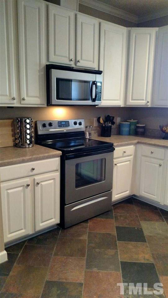 699 Bells Branch Road Newton Grove, NC 28366 - Photo 5 of 25 Gallery Image 5
