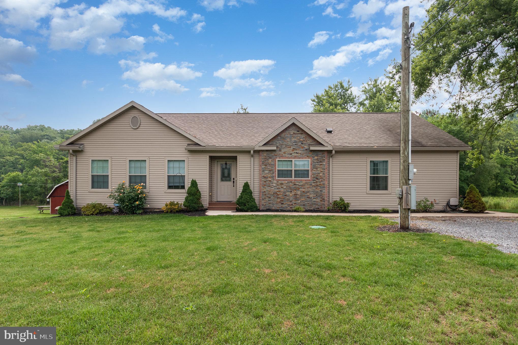 854 Emanuel Road Lewisberry, PA 17339 - Photo 2 of 29