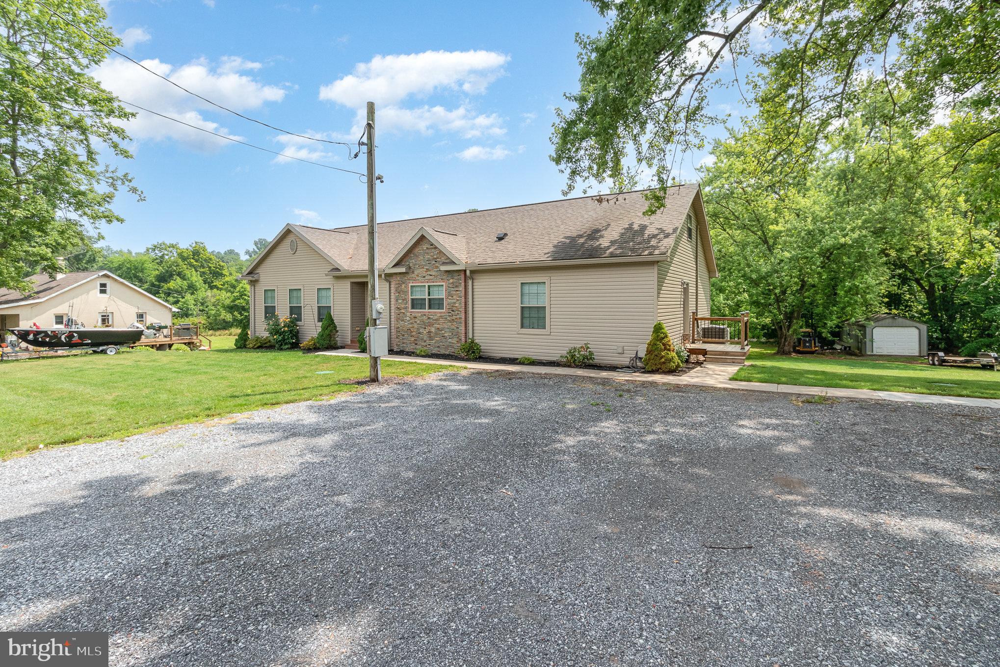 854 Emanuel Road Lewisberry, PA 17339 - Photo 3 of 29