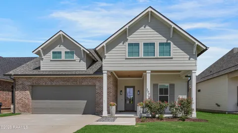 $515,000 | 209 Big Lake, Youngsville, LA 70592