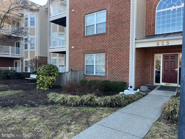 $2,200 | 625 Admiral Drive, Unit 205, Annapolis, MD 21401