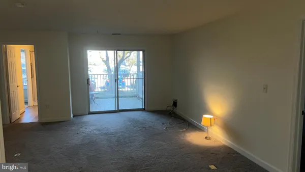 $2,200 | 625 Admiral Drive, Unit 205, Annapolis, MD 21401