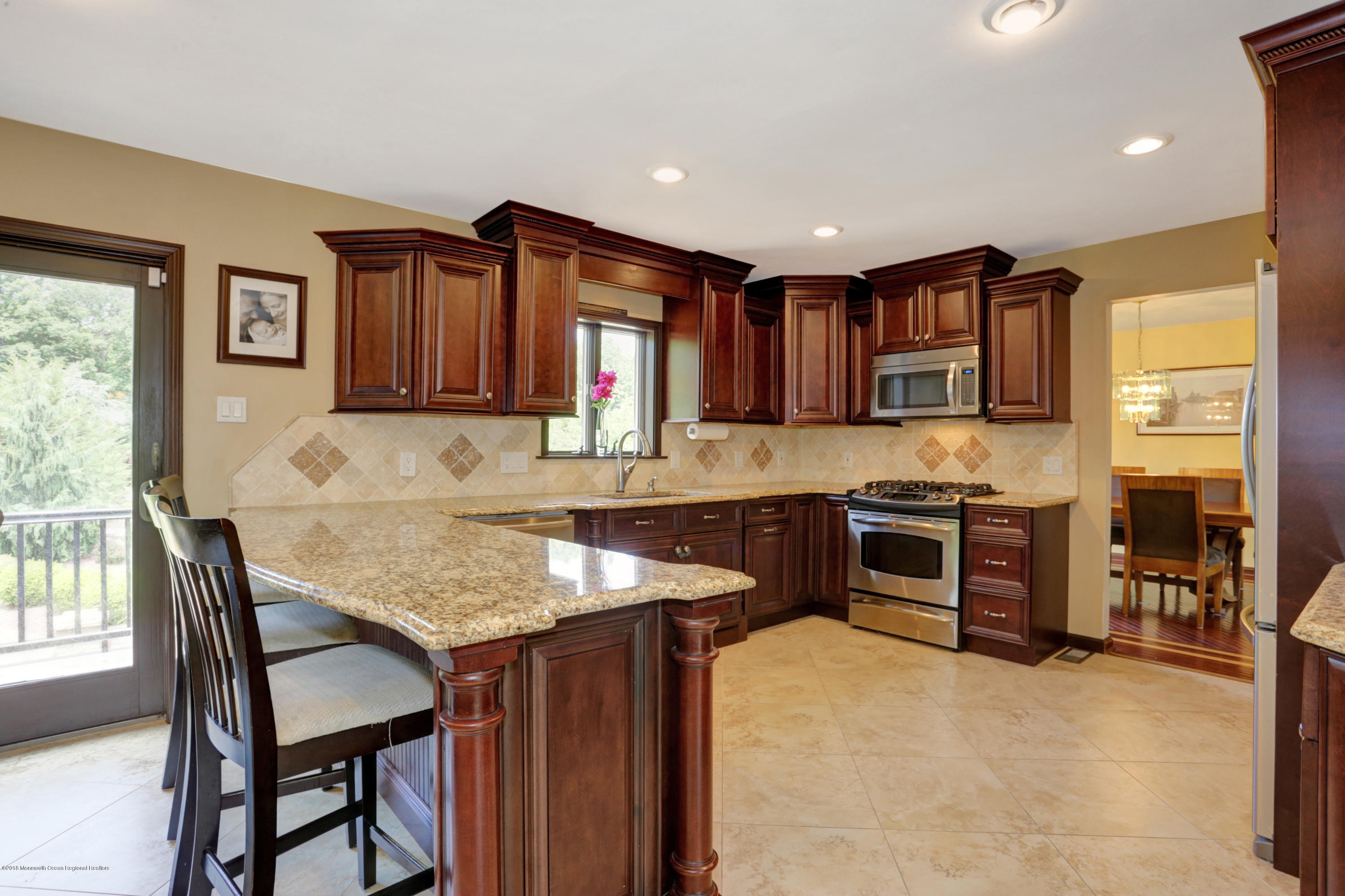 383 East Greystone Road Old Bridge, NJ 08857 - Photo 11 of 34 10