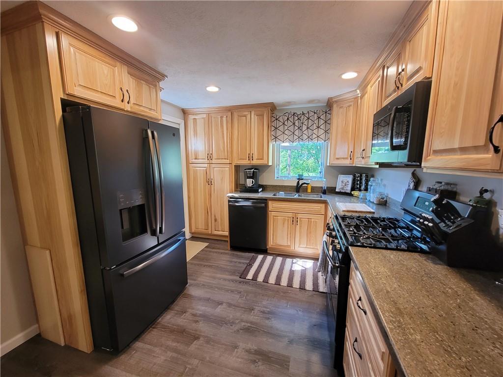 216 Middle Trail Butler, PA 16002 - Photo 6 of 25