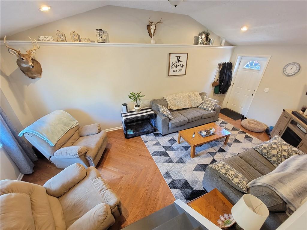 216 Middle Trail Butler, PA 16002 - Photo 10 of 25
