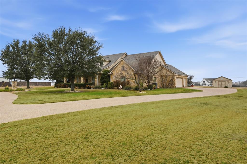 504 Casa Del Rancho Road Lorena, TX 76655 - Photo 2 of 39