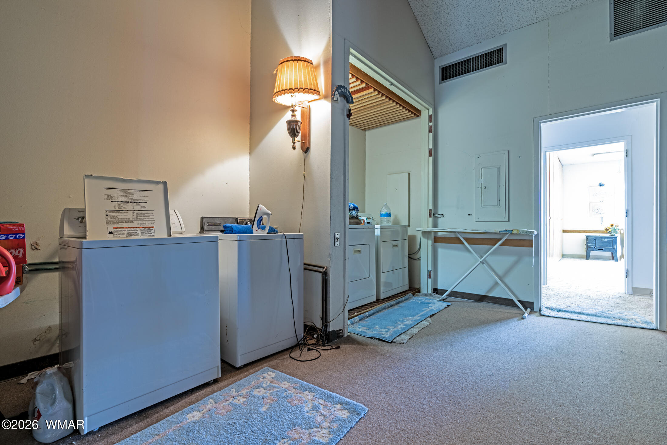 2116 Marble Road Clay Springs, AZ 85923 - Photo 45 of 48 a view of a hallway with workspace