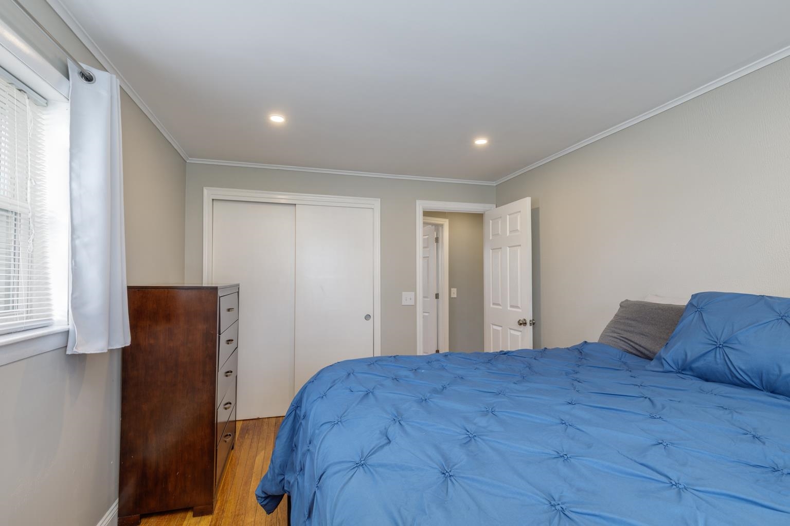 49 Devco Drive Manchester, NH 03103 - Photo 14 of 38