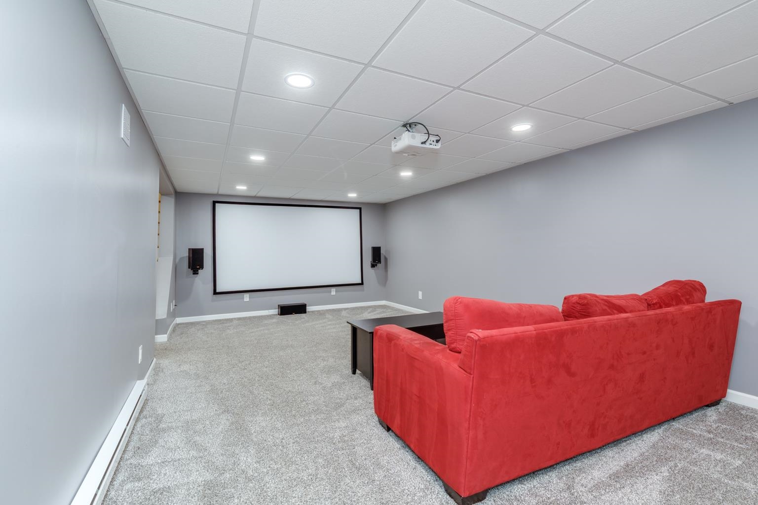 49 Devco Drive Manchester, NH 03103 - Photo 23 of 38